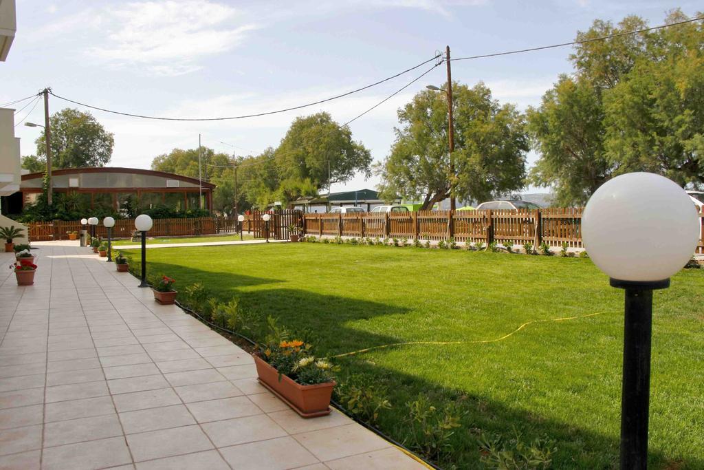 Garifalo Apartments Kalyves Exterior foto